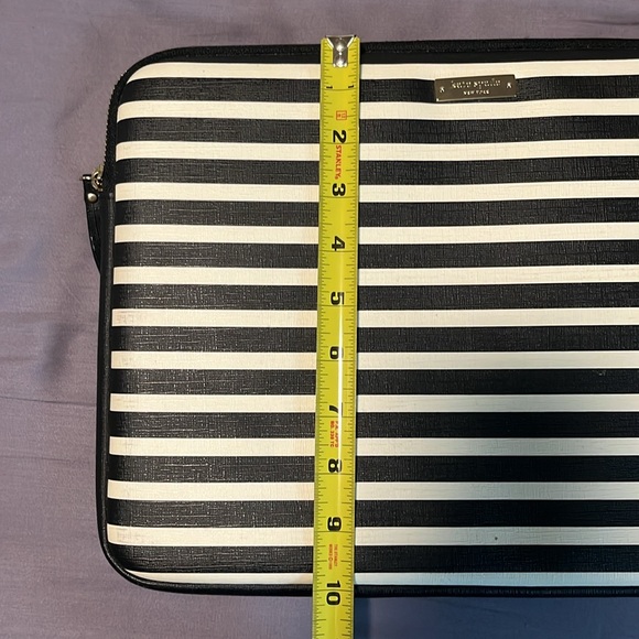 Kate Spade padded laptop sleeve - Picture 6 of 6